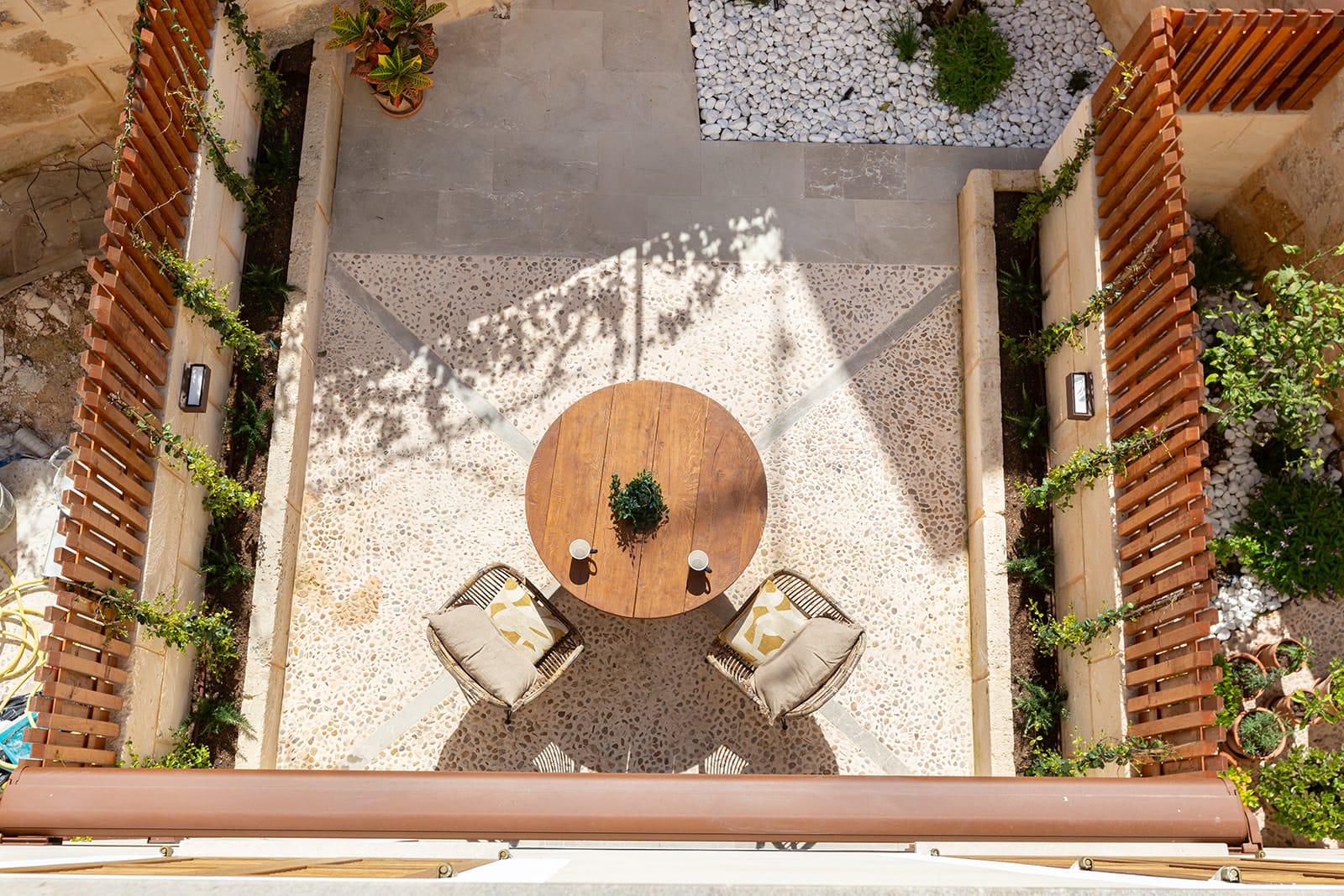 Elegant Duplex Townhouse in Santa Catalina 60