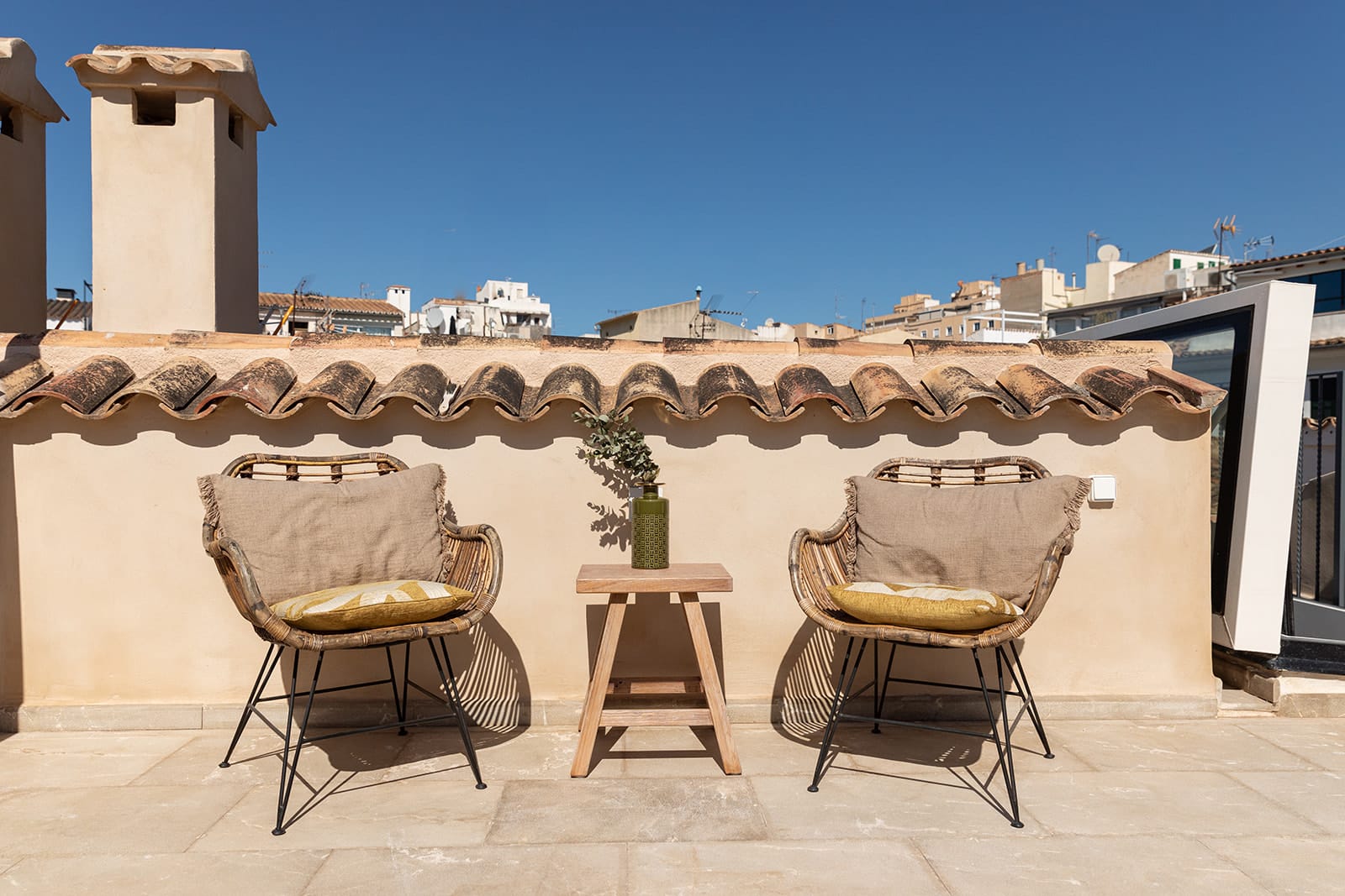 Elegant Duplex Townhouse in Santa Catalina 48