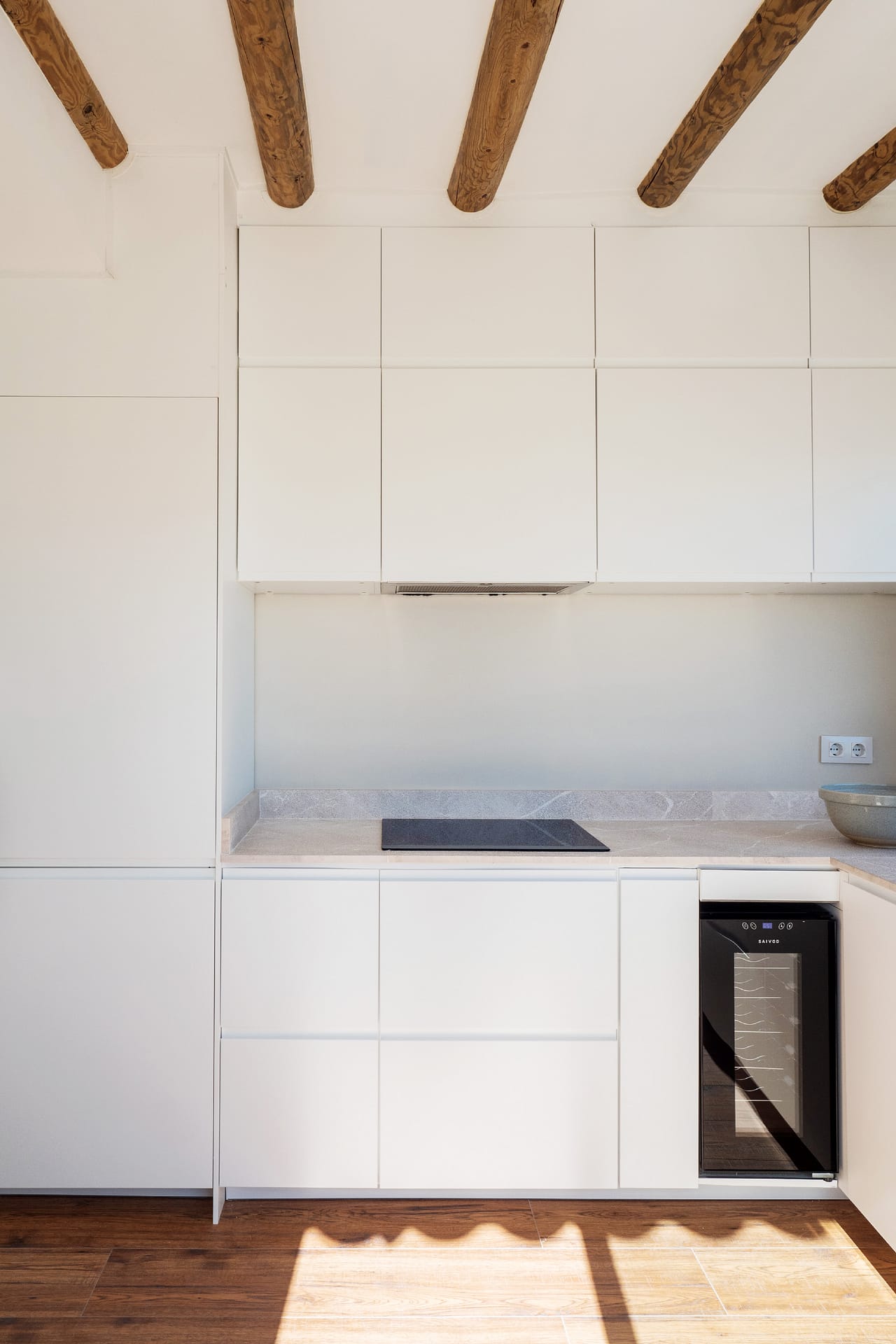 Renovated penthouse with large terrace and sea views in Santa Catalina